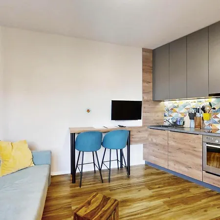 The Hideout 질리나